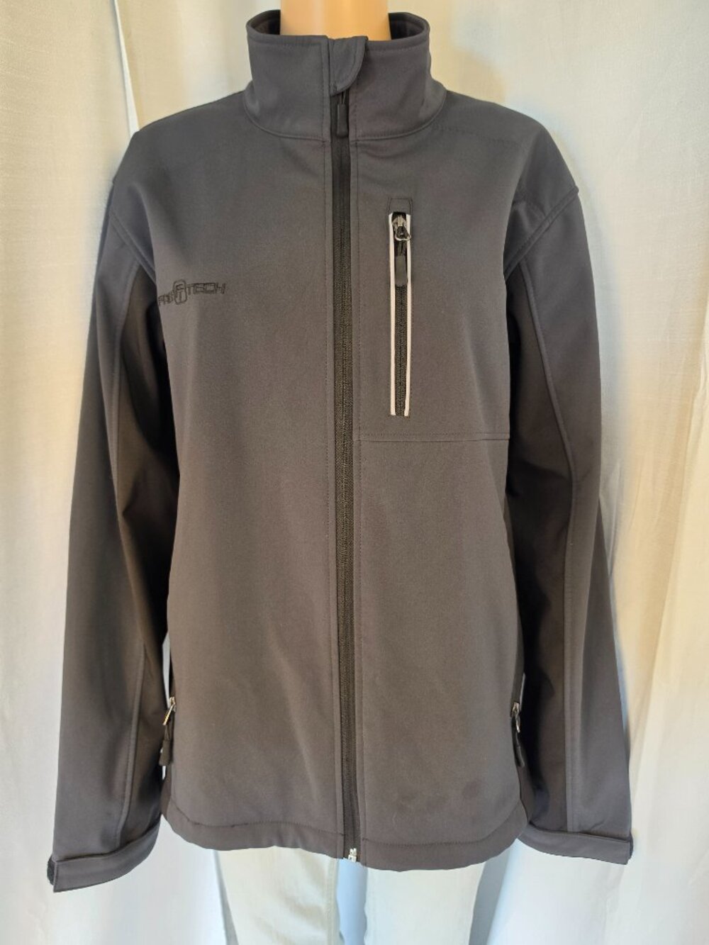 Free Tech Navy & Black Lined All Weather Jacket with Zipper Front Size 34-36